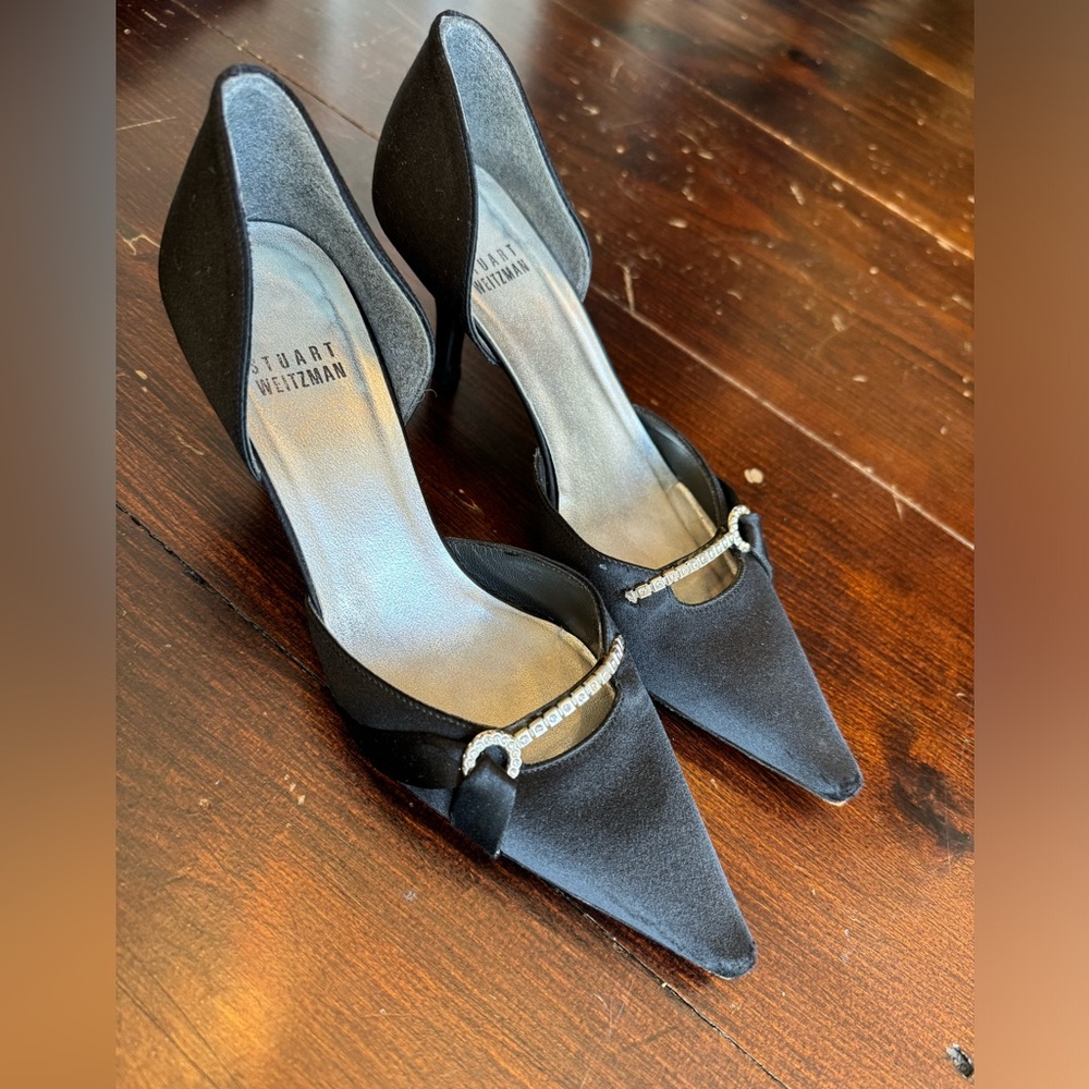 Stuart Weitzman Swarovski crystal satin dress pumps